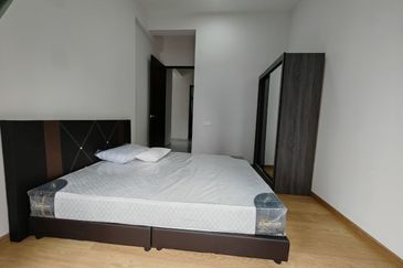 Kings Bay Country Garden @Danga Bay