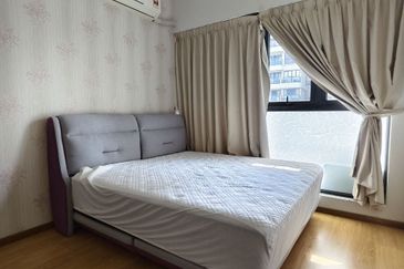 Baypoint @ Country Garden Danga Bay