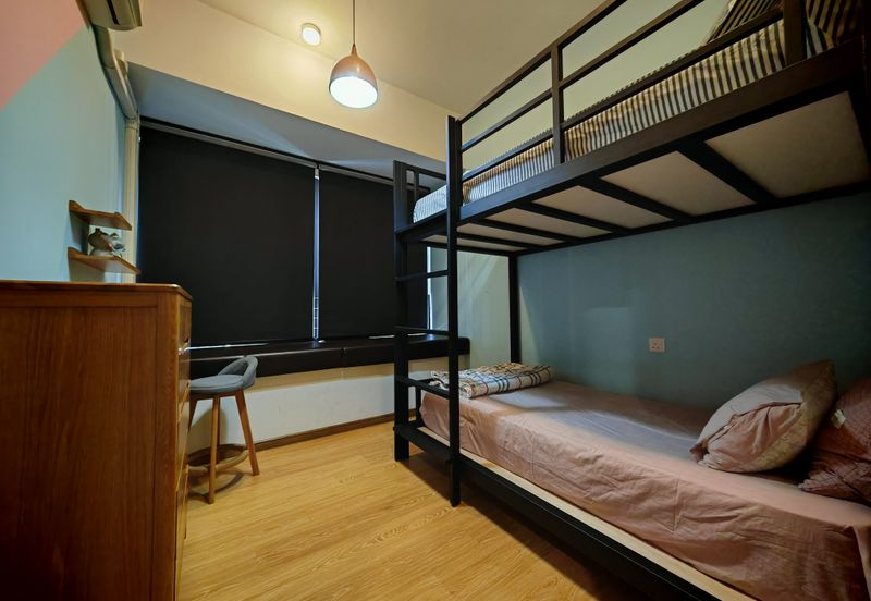 Baypoint @ Country Garden Danga Bay