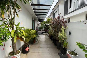 Setia Tropika Double Storey Cluster 