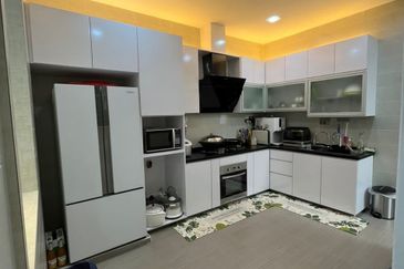 Setia Tropika Double Storey Cluster 