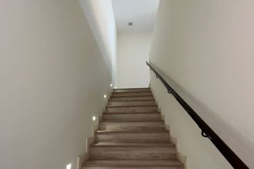 Setia Tropika Double Storey Cluster 