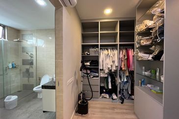 Setia Tropika Double Storey Cluster 