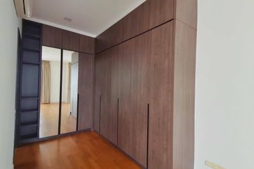 Noble Park @ East Ledang