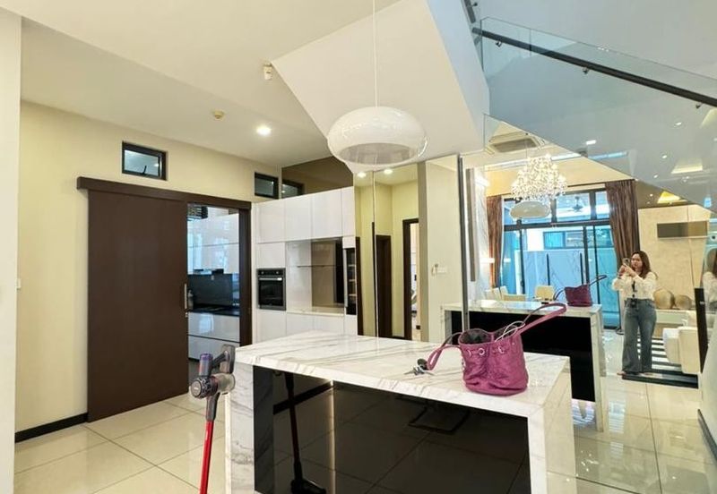 The Straits View Residences