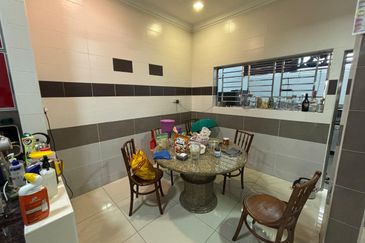 Horizon Hills Double Storey Semi D house 