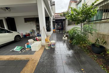 Horizon Hills Double Storey Semi D house 