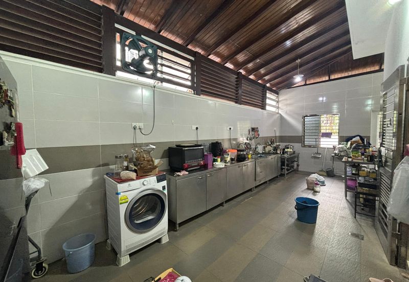 Horizon Hills Double Storey Semi D house 