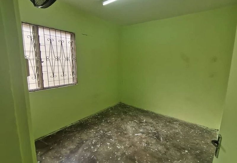 Flat Bandar Selesa Jaya