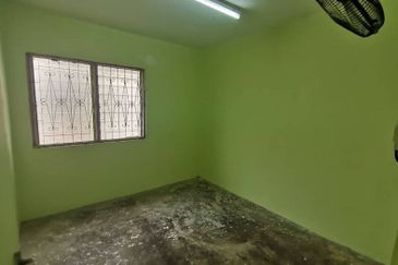 Flat Bandar Selesa Jaya