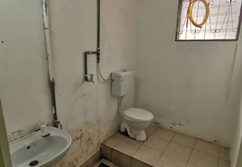 Flat Bandar Selesa Jaya