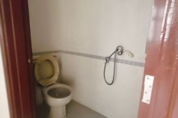 The Straits View, Bandar Baru Permas Jaya