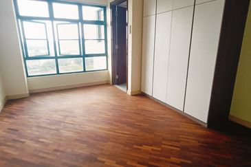 The Straits View, Bandar Baru Permas Jaya