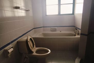 The Straits View, Bandar Baru Permas Jaya