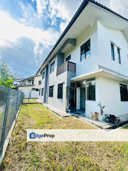 2.5 Storey Semi-D House @ Taman Nusa Idaman, Selangor, Kajang