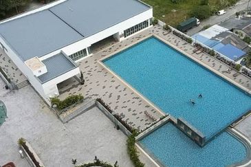 Ascotte Boulevard Condominium