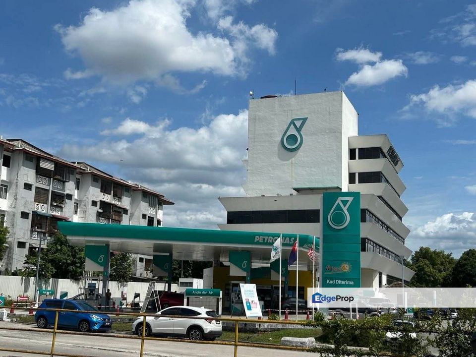 3 Storey Shop @ Bandar Baru Uda, Johor, Tampoi