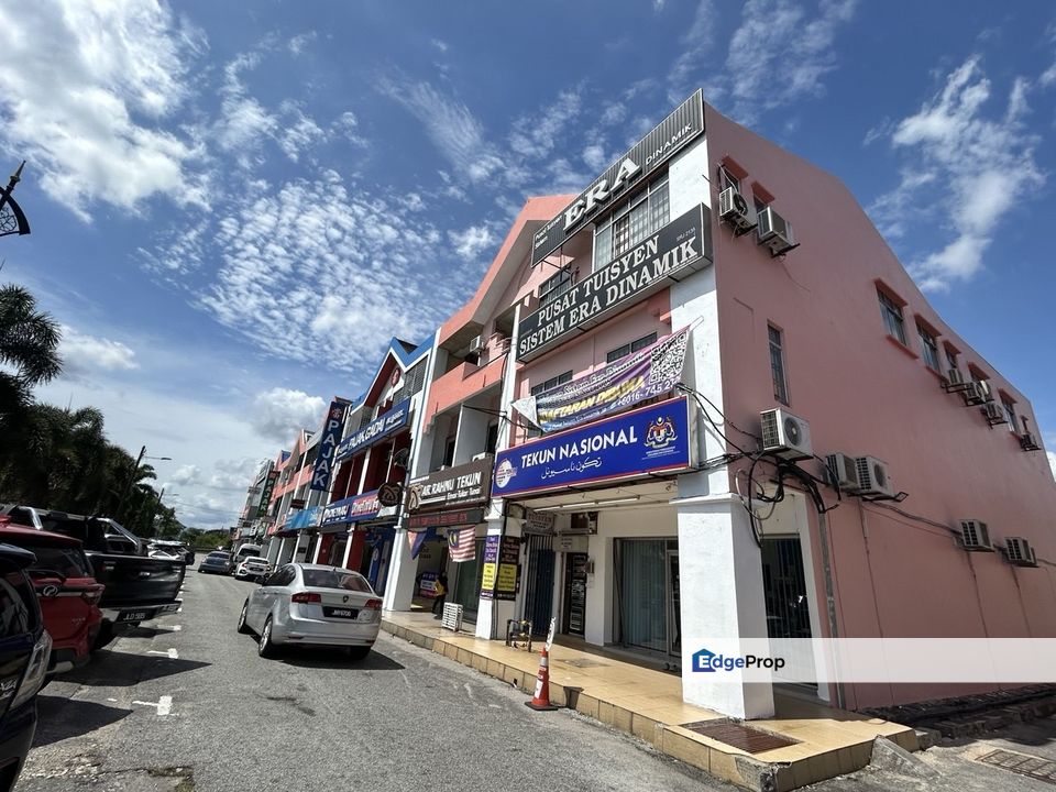 3 Storey Shop @ Bandar Baru Uda, Johor, Tampoi