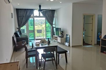 1Medini & Medini Signature