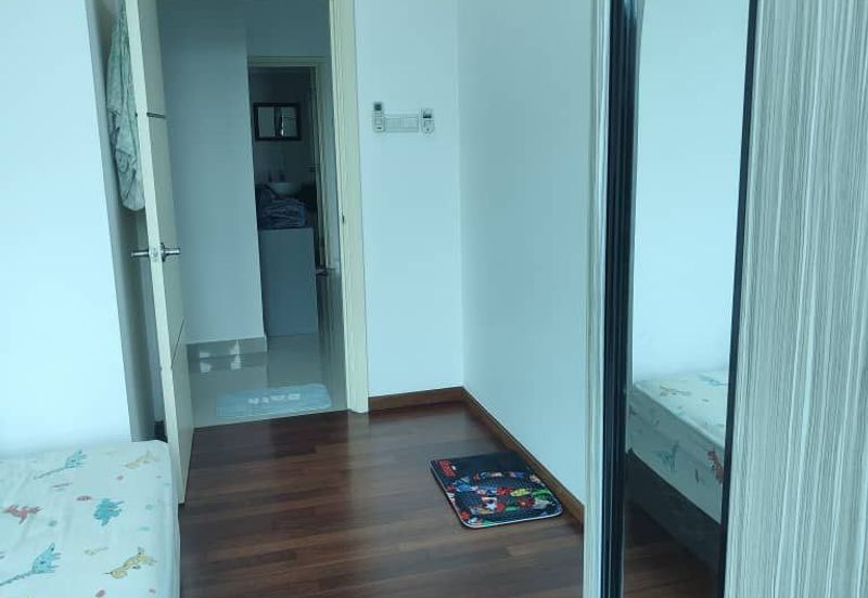 1Medini & Medini Signature