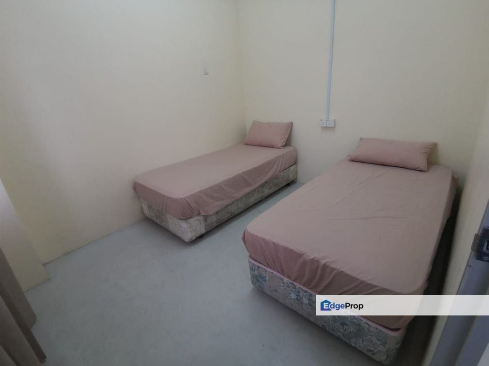 3 Storey Shop Lot @ Taman Nusa Sentral, Johor, 