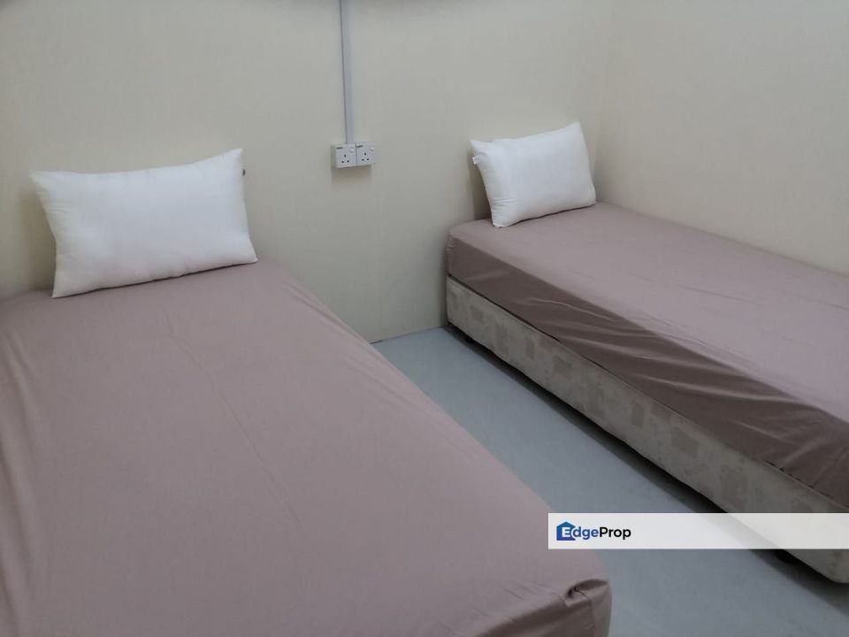 3 Storey Shop Lot @ Taman Nusa Sentral, Johor, 