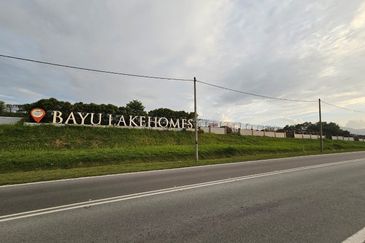 Bayu Lakehomes