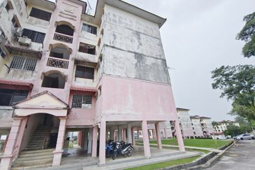 Ria 2 Apartment, Taman Megah Ria