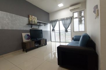 Meridin Bayvue Apartment