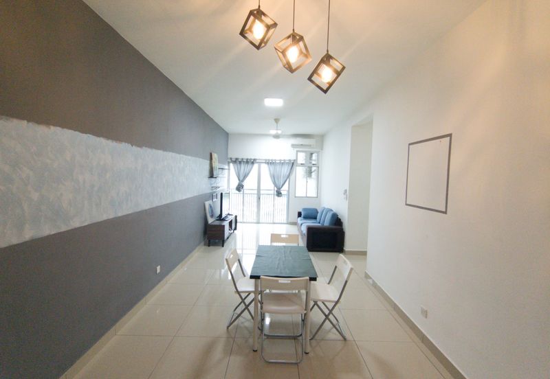 Meridin Bayvue Apartment