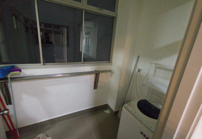 Meridin Bayvue Apartment