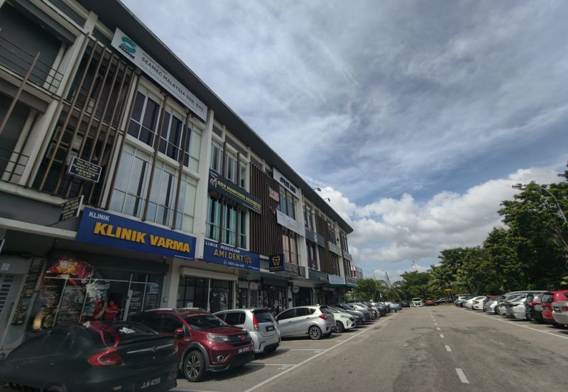 Jalan Kota 1/3