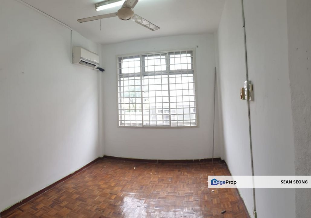 RIA 1 APARTMENT MEGAH RIA PERMAS JAYA JOHOR BAHRU FOR SALE, Johor, Masai