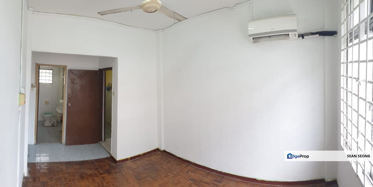 RIA 1 APARTMENT MEGAH RIA PERMAS JAYA JOHOR BAHRU FOR SALE, Johor, Masai