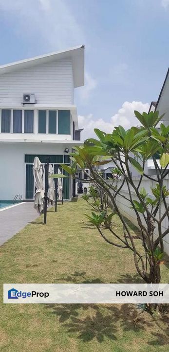 Bungalow with swimming pool fully furnished, Selangor, Shah Alam