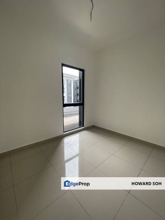 Town House with greenery view, Swimming Pool, gym, club house, Selangor, Shah Alam