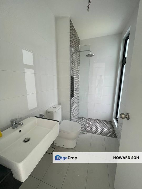 Town House with greenery view, Swimming Pool, gym, club house, Selangor, Shah Alam