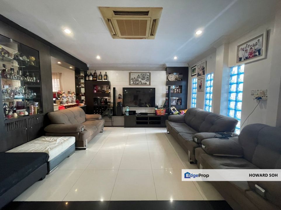 Corner renovated 2 storey house, Selangor, Klang
