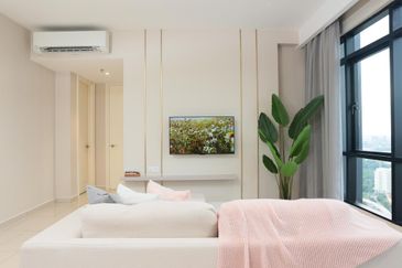 Hill10 Residence @ i-City