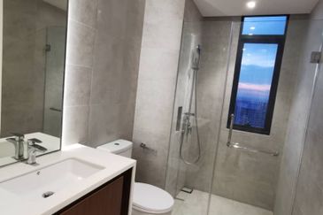 Hill10 Residence @ i-City