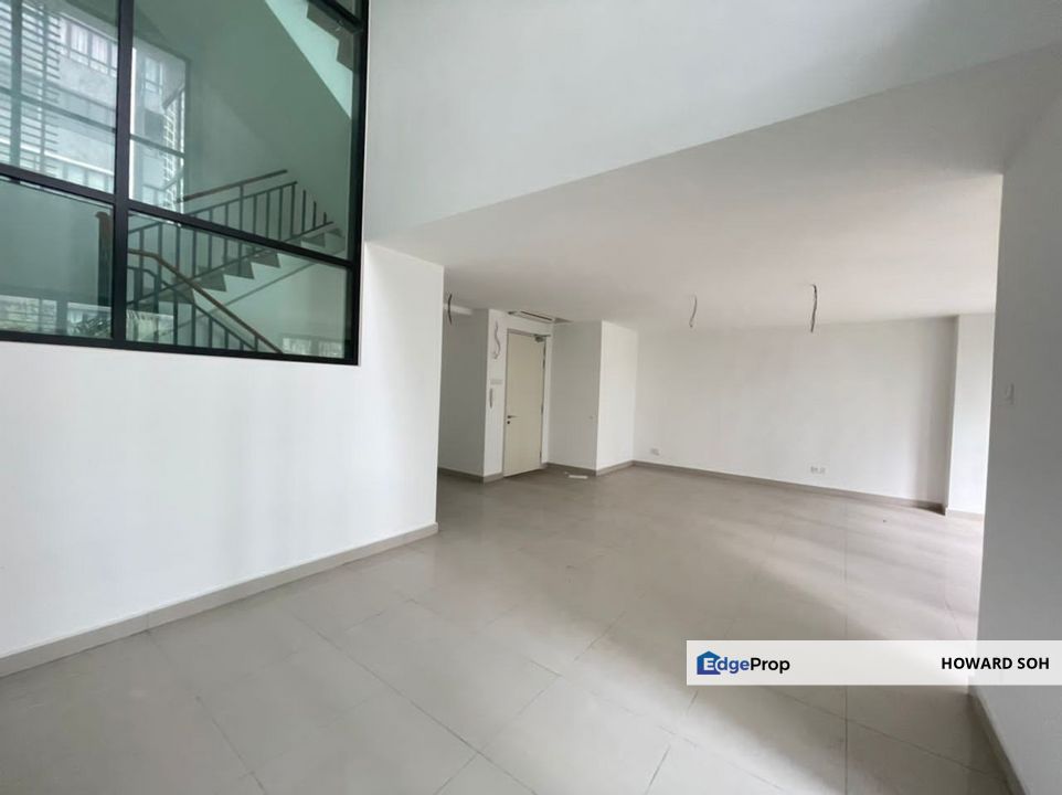 Triplex for rent, resort feel, cozy environment, Selangor, Shah Alam