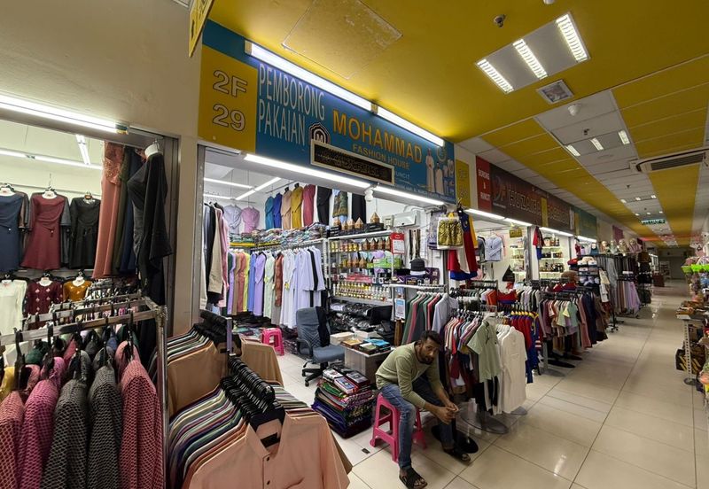 GM Klang Wholesale City