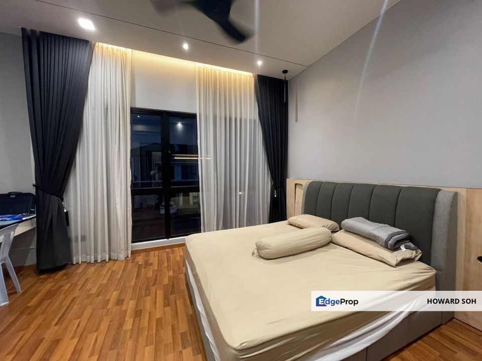 Fully renovated & extended, club house facilities,swimming pool,cozy, Selangor, Shah Alam