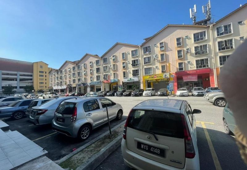 Pusat Komersial Seksyen 7