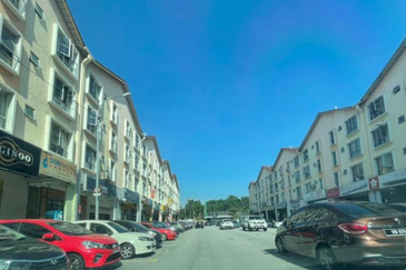 Pusat Komersial Seksyen 7