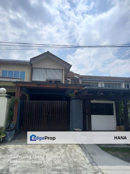 TWO AND A HALF STOREY FOR SALE IN AMPANG JAYA , Selangor, Ampang