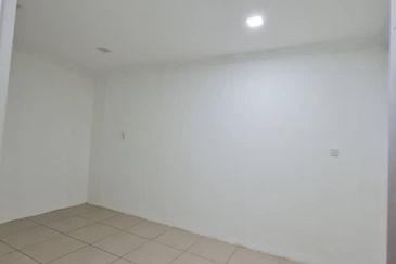 Rawang jalan bersatu 2 story shop for rent