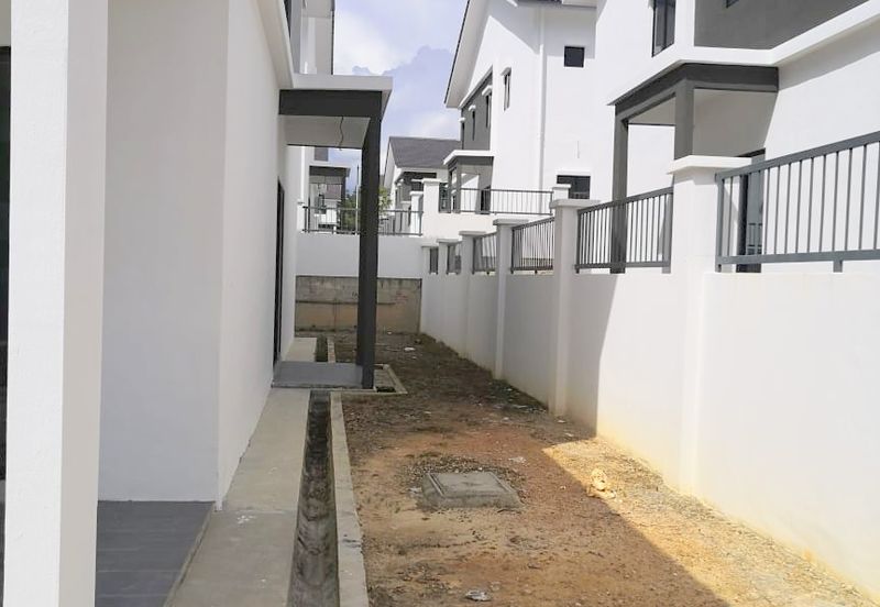 Rawang Taman scientex Semi-D For Rent