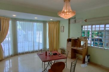 Rawang New Green Park 2 Sty Bungalow For Sale