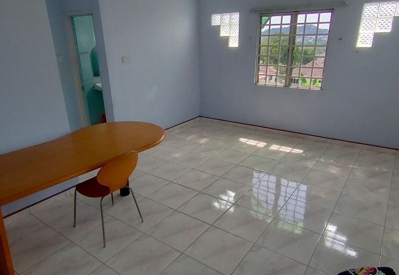 Rawang New Green Park 2 Sty Bungalow For Sale